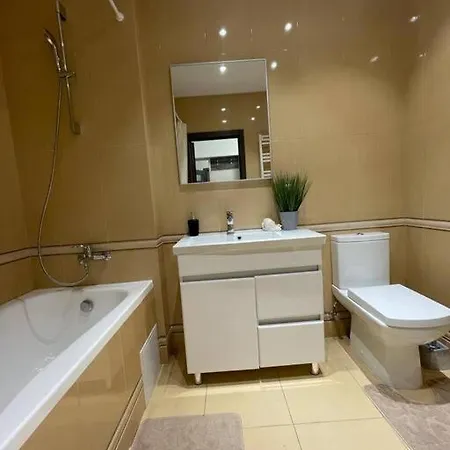 צ'יסינאו Sky House Premium Apartment In City Center מראה חיצוני תמונה