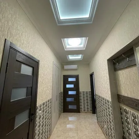 צ'יסינאו Sky House Premium Apartment In City Center מראה חיצוני תמונה