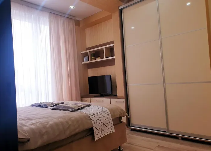 Sky House Premium Apartment In City Center